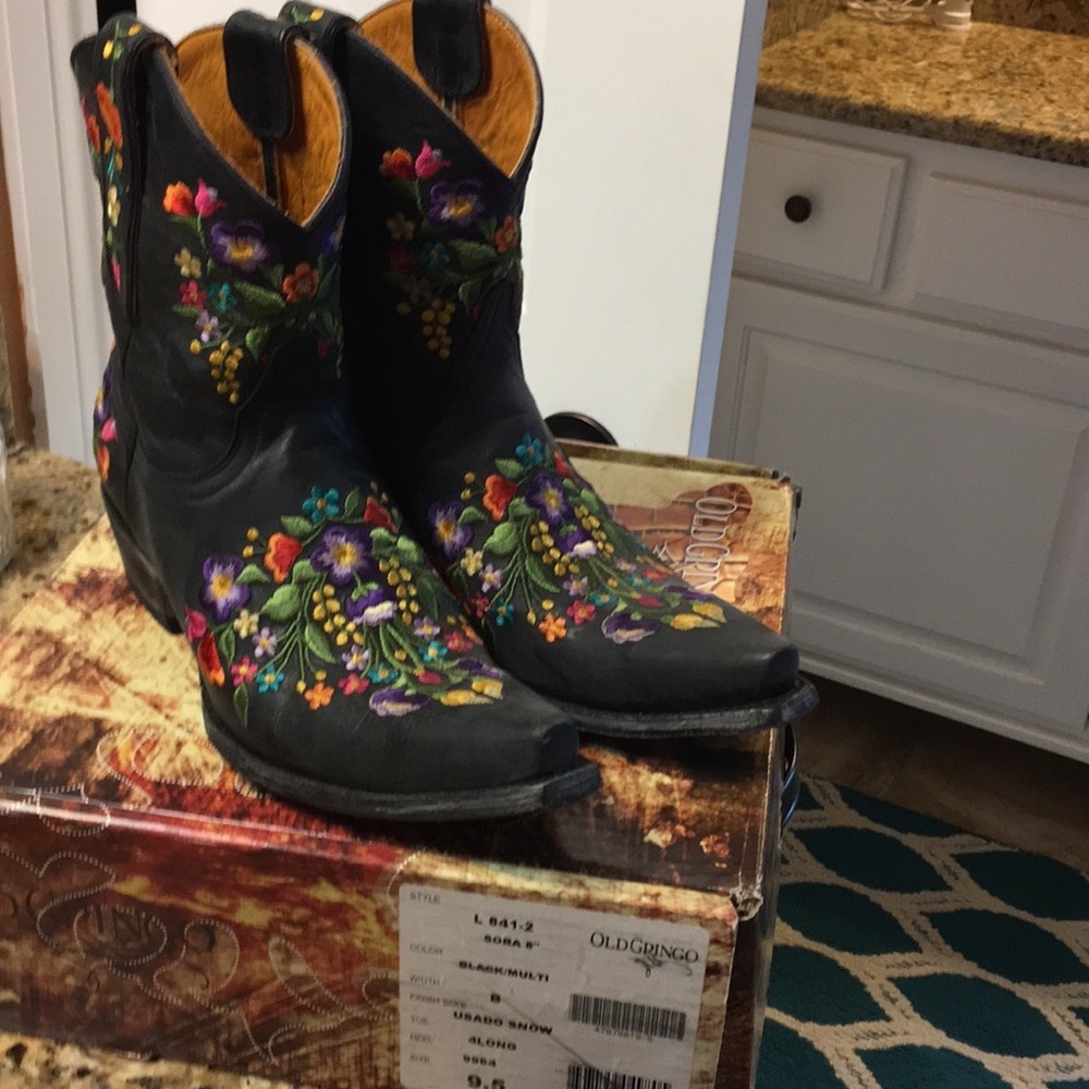 Old gringo boots